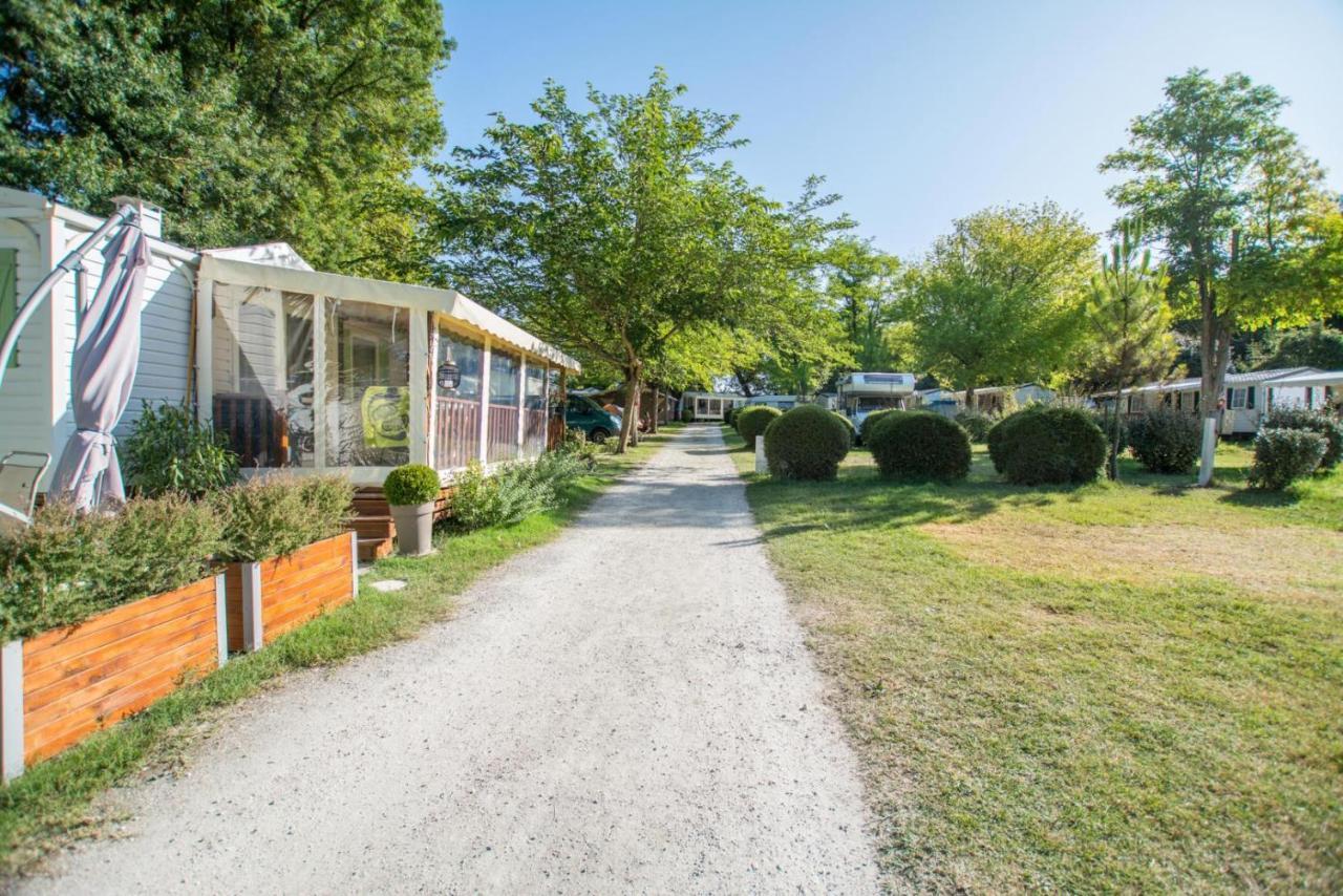 Camping Royal Ocean Saint-Sulpice-de-Royan Exterior foto